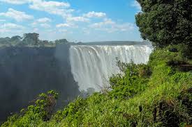 Accommodation and exploration of Victoria Falls Accommodation and exploration of Victoria Falls